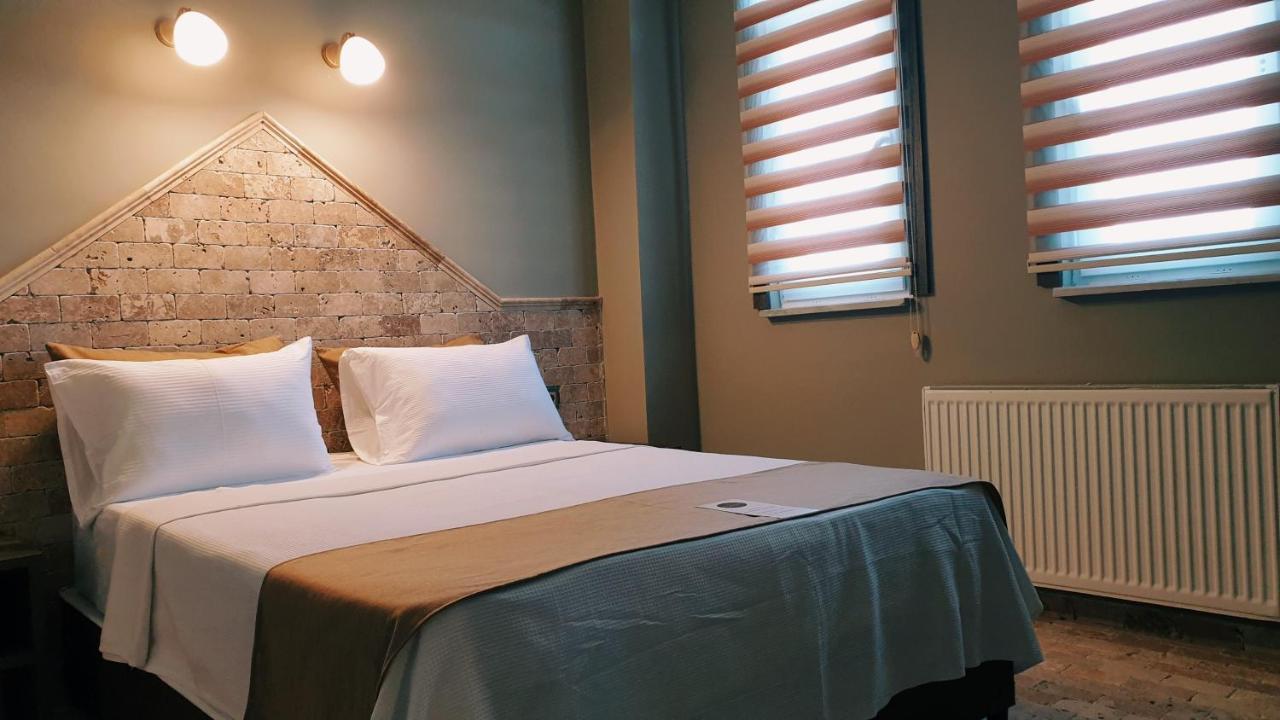 Royal Park Hotel Corlu Bed And Breakfast Текирдаг Экстерьер фото